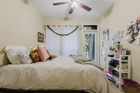 Tiny photo for 1910 Robbins PL #207, Austin, TX 78705 (MLS # 3681026)