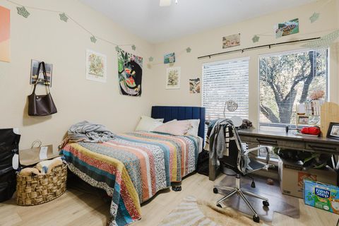 Tiny photo for 1910 Robbins PL #207, Austin, TX 78705 (MLS # 3681026)