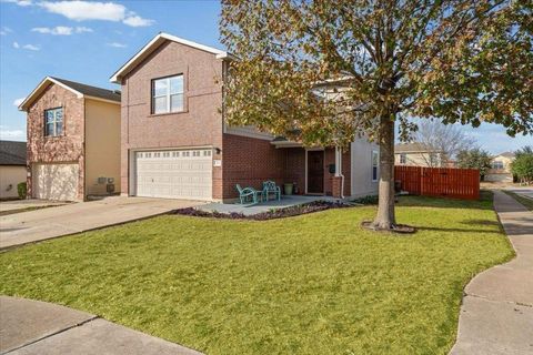 283 Black Forest RD Buda TX 78610