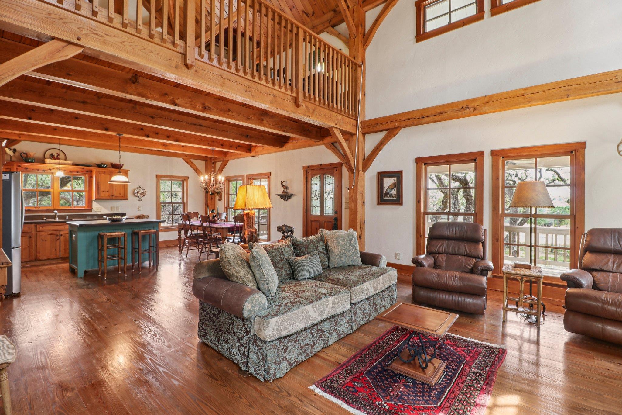 1500 Rebecca Creek RD