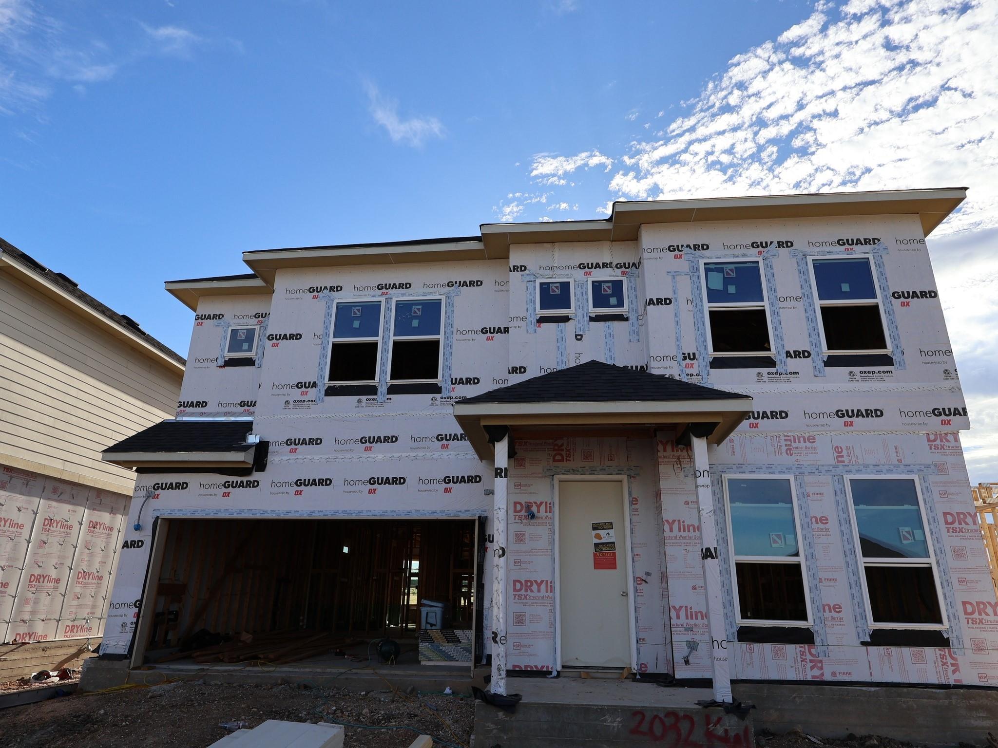 2032 Lolo LN