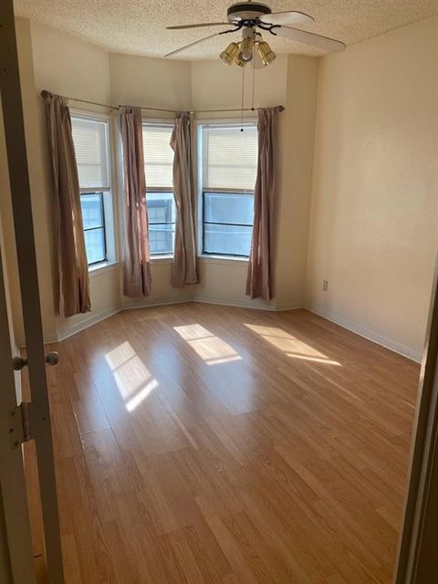 Tiny photo for 915 W 23rd ST #108, Austin, TX 78705 (MLS # 1046150)