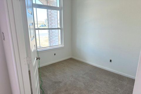 Tiny photo for 25625 Flora Bella LN, Elgin, TX 78621 (MLS # 9183775)