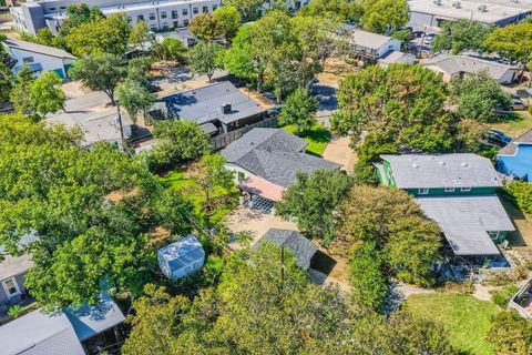 Tiny photo for 2014 Hardy CIR, Austin, TX 78757 (MLS # 6697543)
