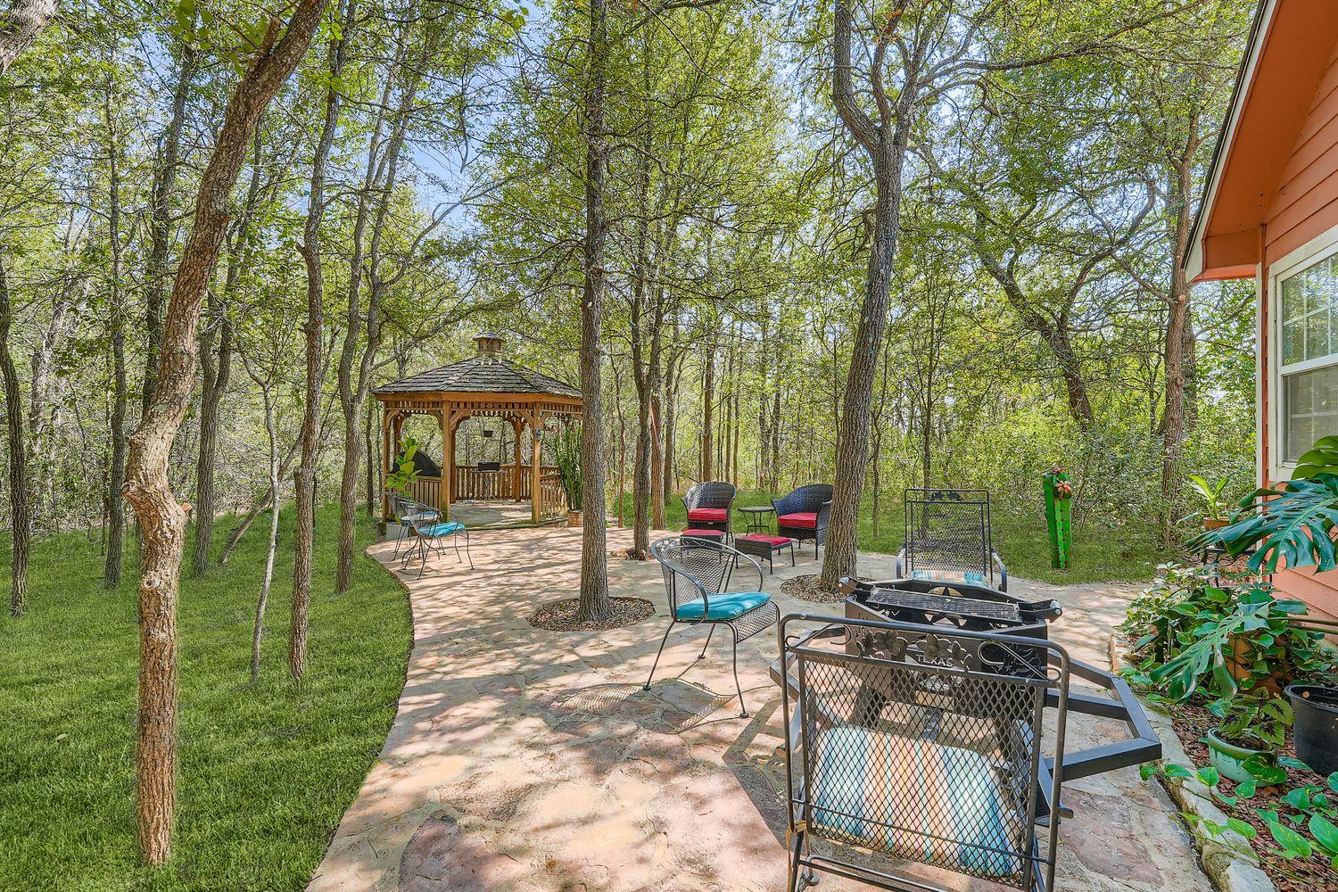 399 Upper Elgin River RD