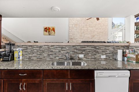 Tiny photo for 1 Crystal Springs Court CT #H, The Hills, TX 78738 (MLS # 2852949)