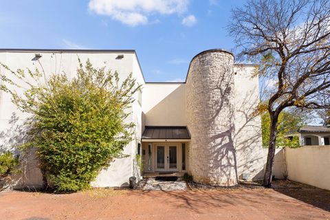 1 Crystal Springs Court CT H The Hills TX 78738