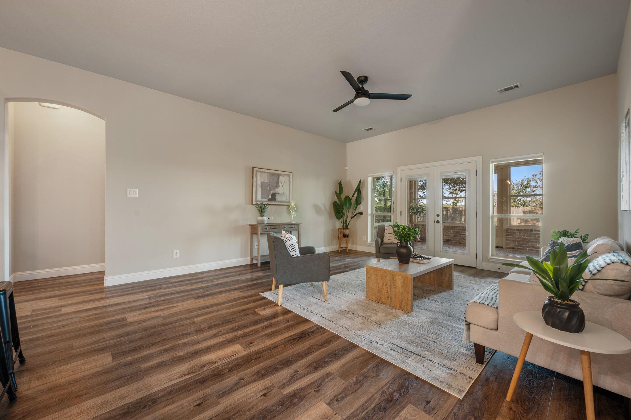 718 Walsh Hill TRL