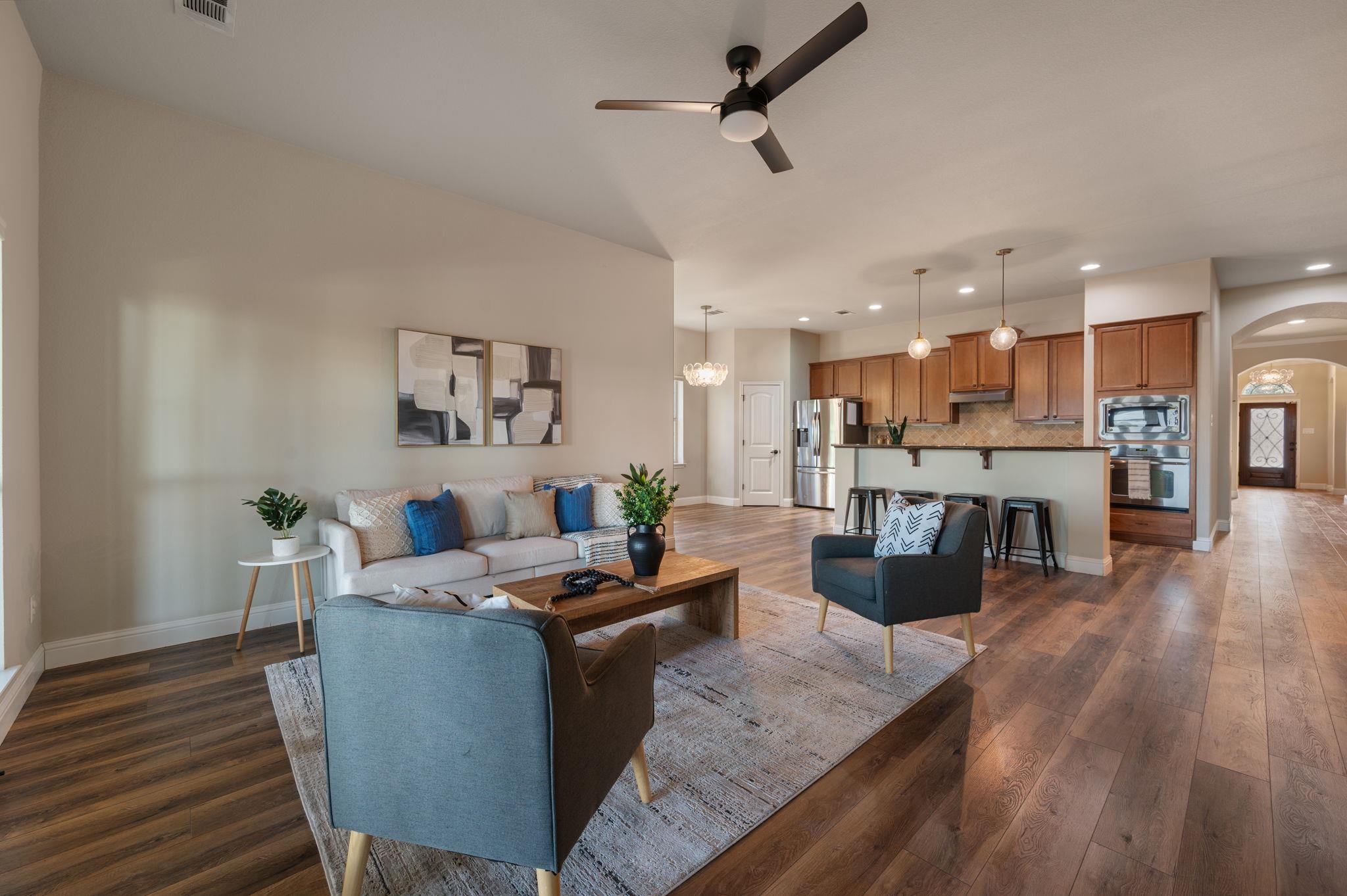 718 Walsh Hill TRL