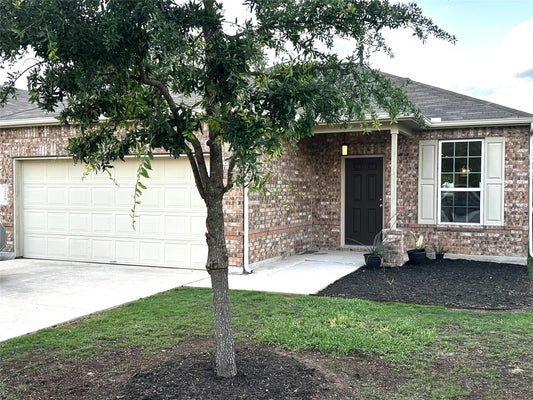 216 MARTHA DR, BUDA, TX 78610 - Image 13c1a3c81d101079e7ccb0cefdec35aa/1724544958