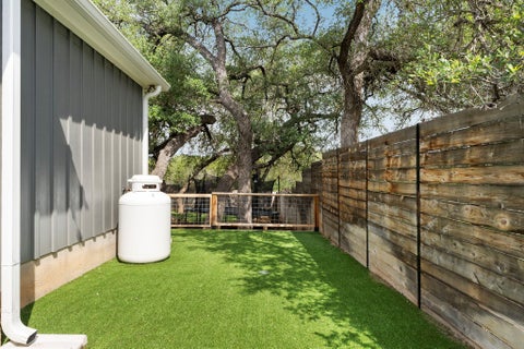 Tiny photo for 22212 Briarcliff DR, Spicewood, TX 78669 (MLS # 1443476)