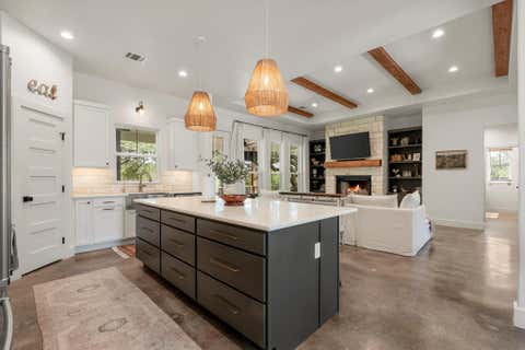 Tiny photo for 22212 Briarcliff DR, Spicewood, TX 78669 (MLS # 1443476)