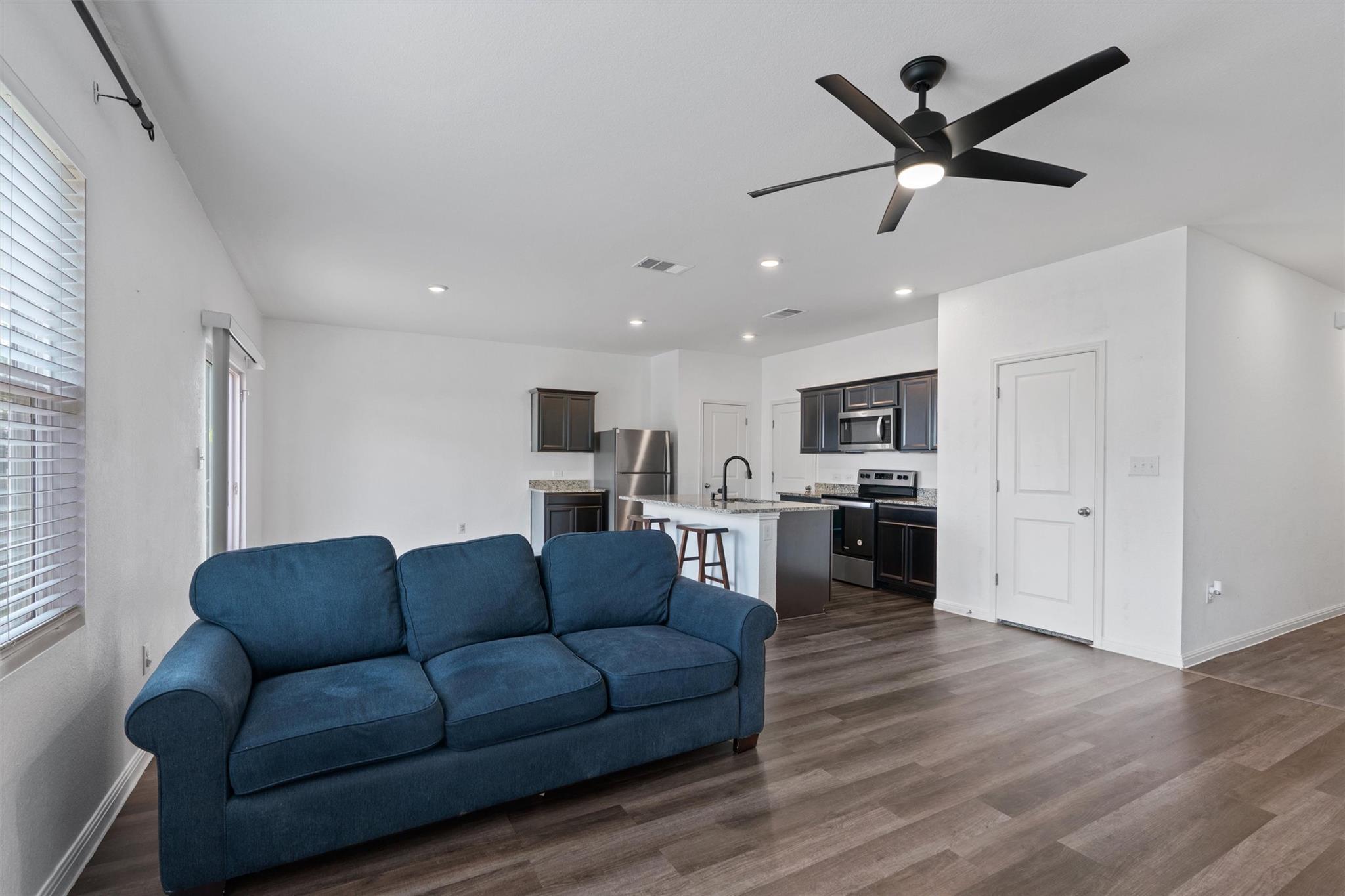 245 Rainey DR