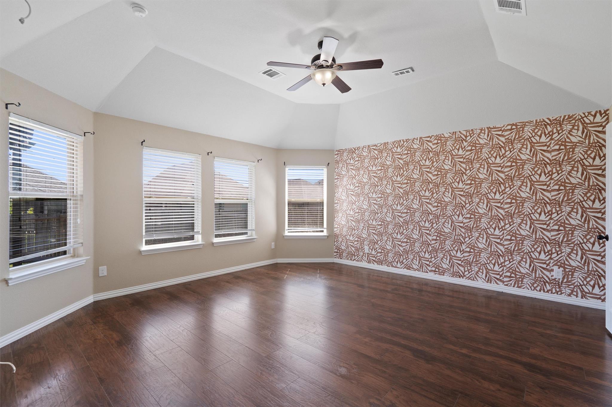 Hutto, Texas 78634, United States, 4 Bedrooms Bedrooms, ,2 BathroomsBathrooms,Residential,Active,203710