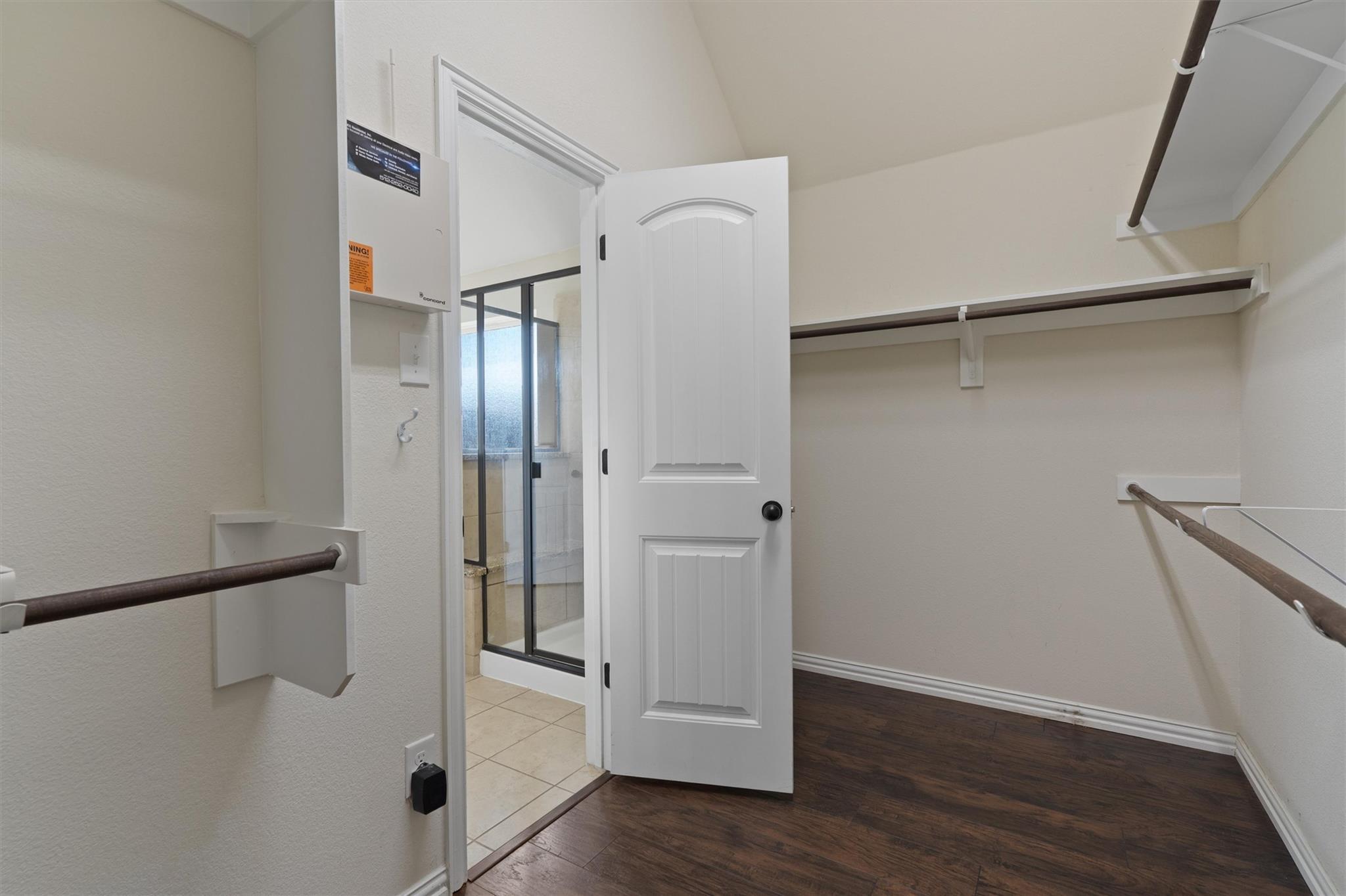 Hutto, Texas 78634, United States, 4 Bedrooms Bedrooms, ,2 BathroomsBathrooms,Residential,Active,203710