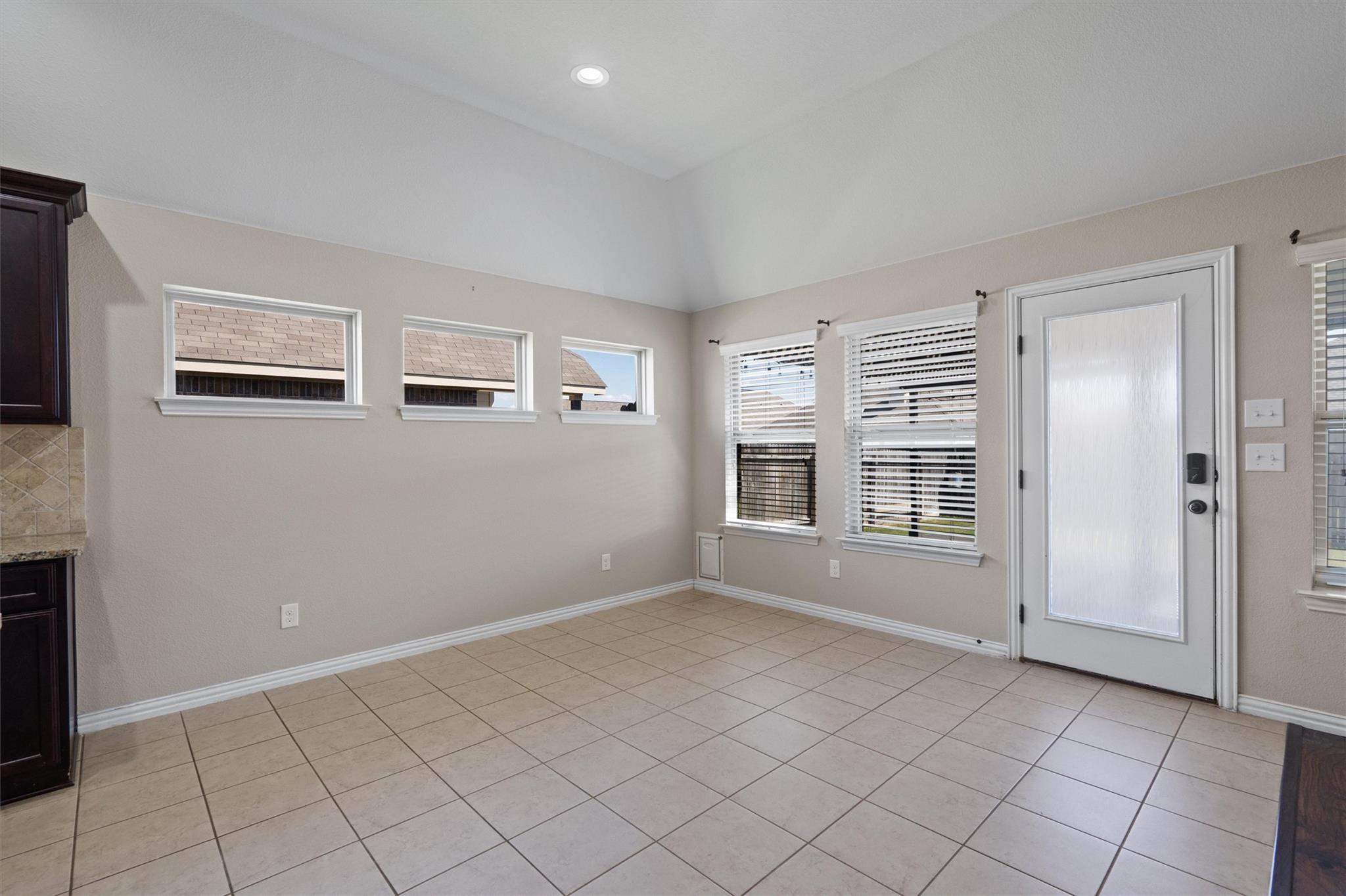 Hutto, Texas 78634, United States, 4 Bedrooms Bedrooms, ,2 BathroomsBathrooms,Residential,Active,203710