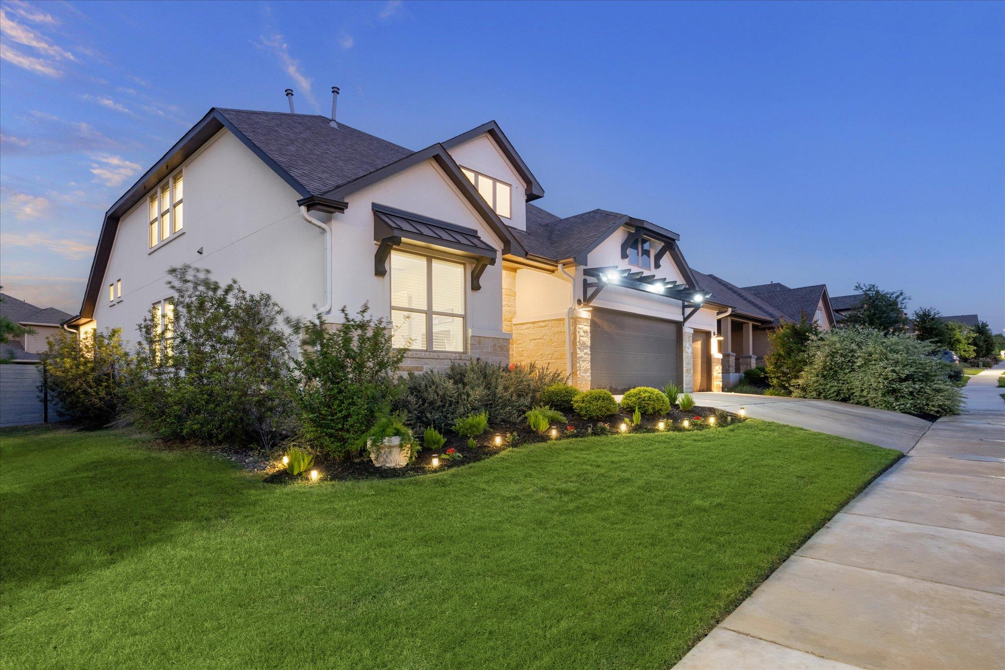 720 Sunset Vista DR