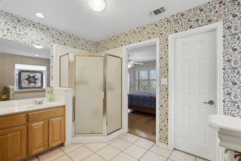 Tiny photo for 18818 Kelly DR, Point Venture, TX 78645 (MLS # 9950334)