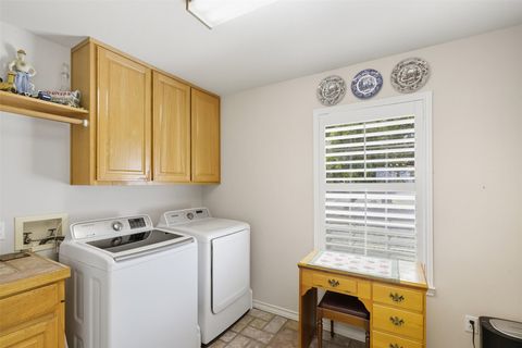 Tiny photo for 18818 Kelly DR, Point Venture, TX 78645 (MLS # 9950334)