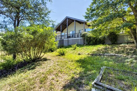 Tiny photo for 18818 Kelly DR, Point Venture, TX 78645 (MLS # 9950334)