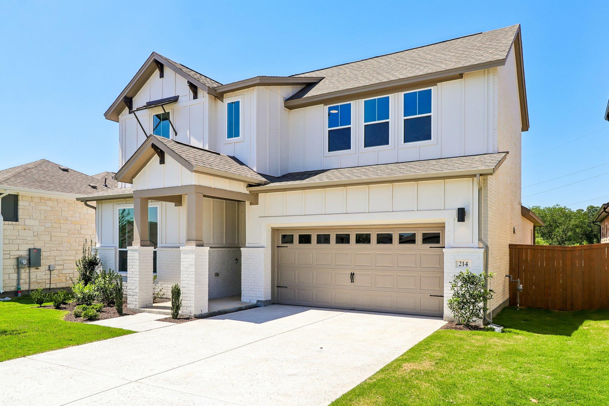 214 San Saba DR