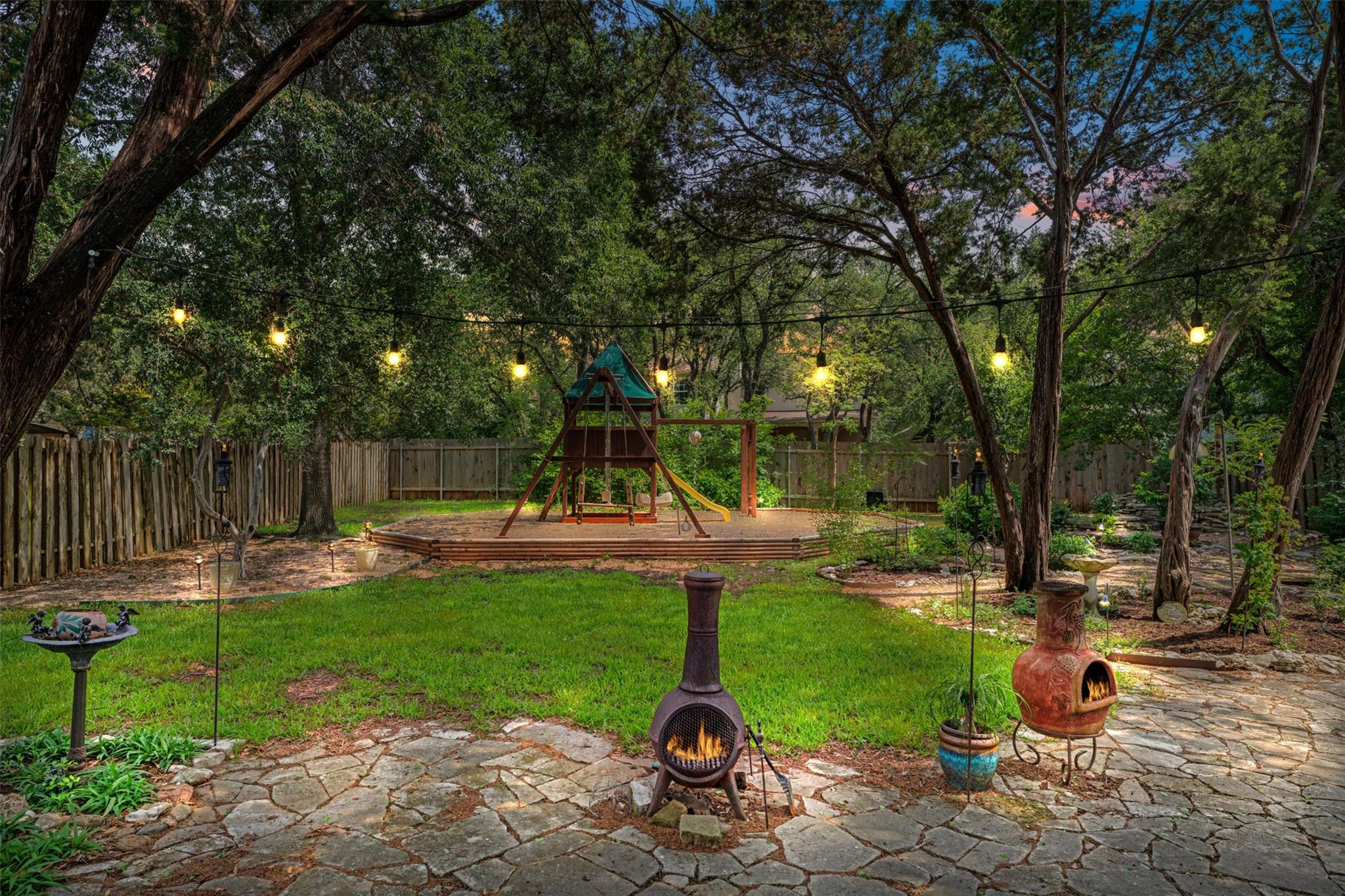 1202 Tremont DR