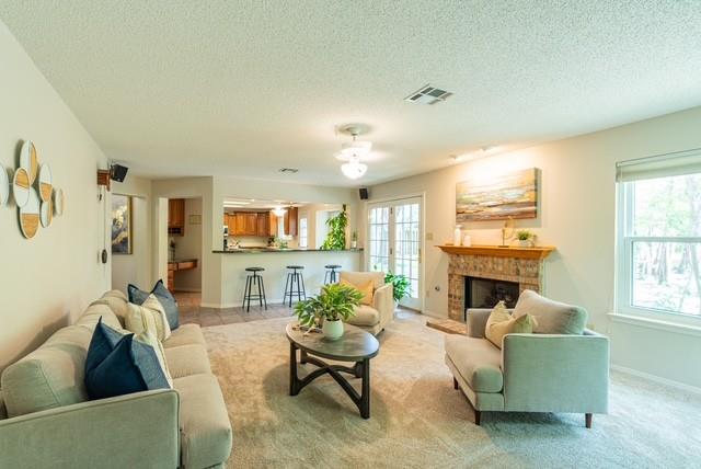 1202 Tremont DR