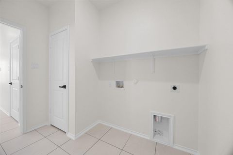 Tiny photo for 15100 Garrano WAY, Manor, TX 78653 (MLS # 2117581)