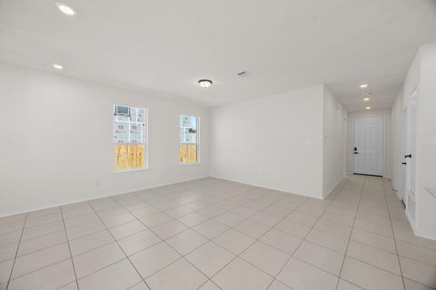 Tiny photo for 15100 Garrano WAY, Manor, TX 78653 (MLS # 2117581)