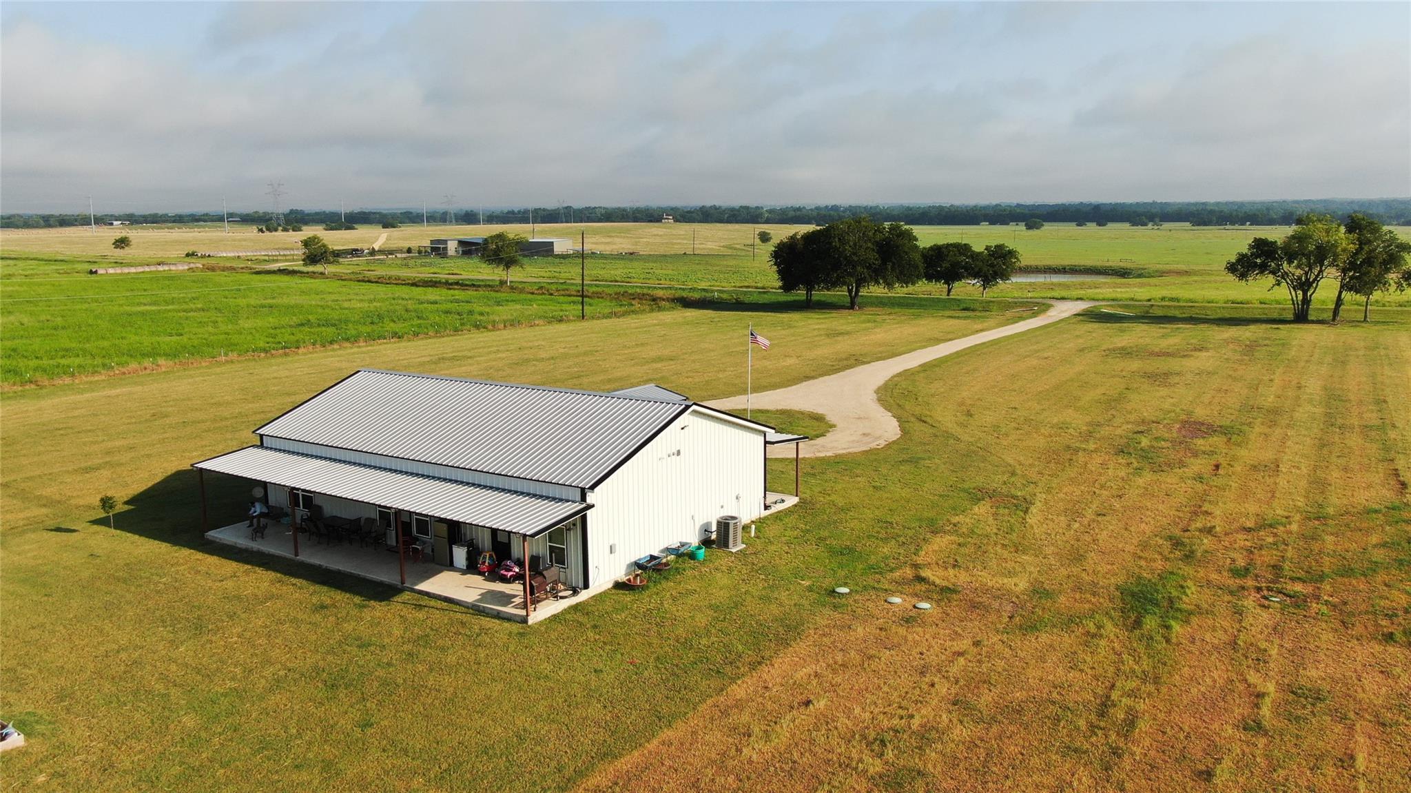 6731 N Fm 908