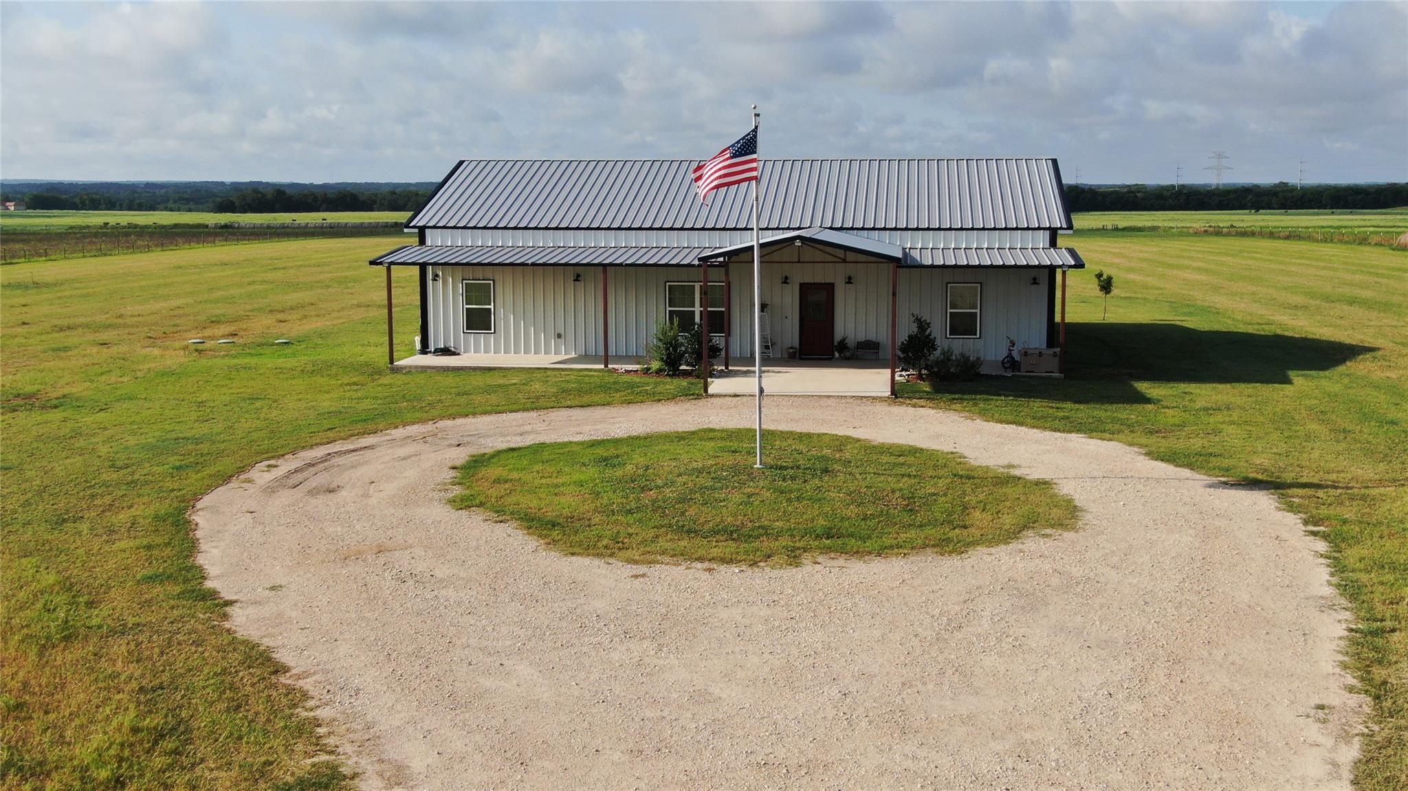 6731 N Fm 908