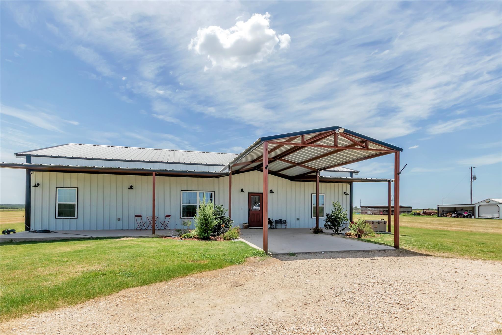 6731 N Fm 908