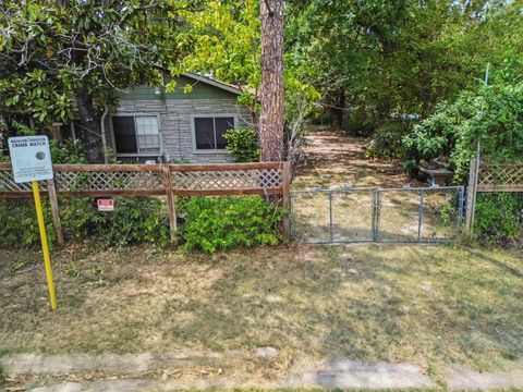 Tiny photo for 1008 Linden ST, Austin, TX 78702 (MLS # 2212827)