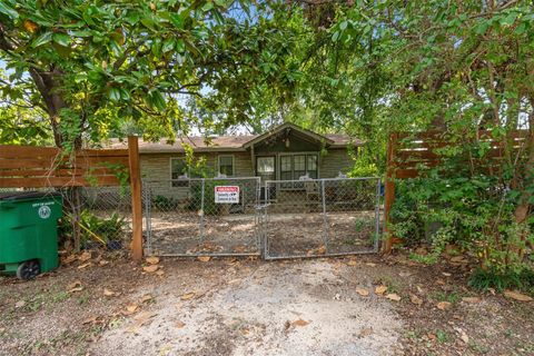 Tiny photo for 1008 Linden ST, Austin, TX 78702 (MLS # 2212827)