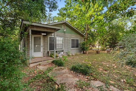 Tiny photo for 1008 Linden ST, Austin, TX 78702 (MLS # 2212827)