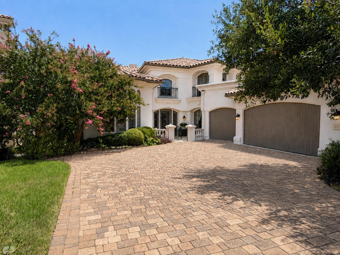 8734 Chalk Knoll DR