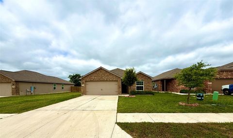 353 Crescent Park DR Jarrell TX 76537