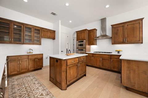 Tiny photo for 7201 Bowditch DR, Austin, TX 78730 (MLS # 8412516)