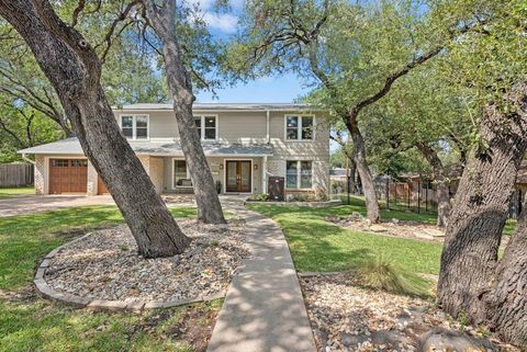 Photo of 7106 Sungate DR, Austin, TX 78731 (MLS # 7286716)
