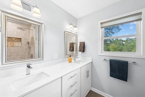 Tiny photo for 7106 Sungate DR, Austin, TX 78731 (MLS # 7286716)