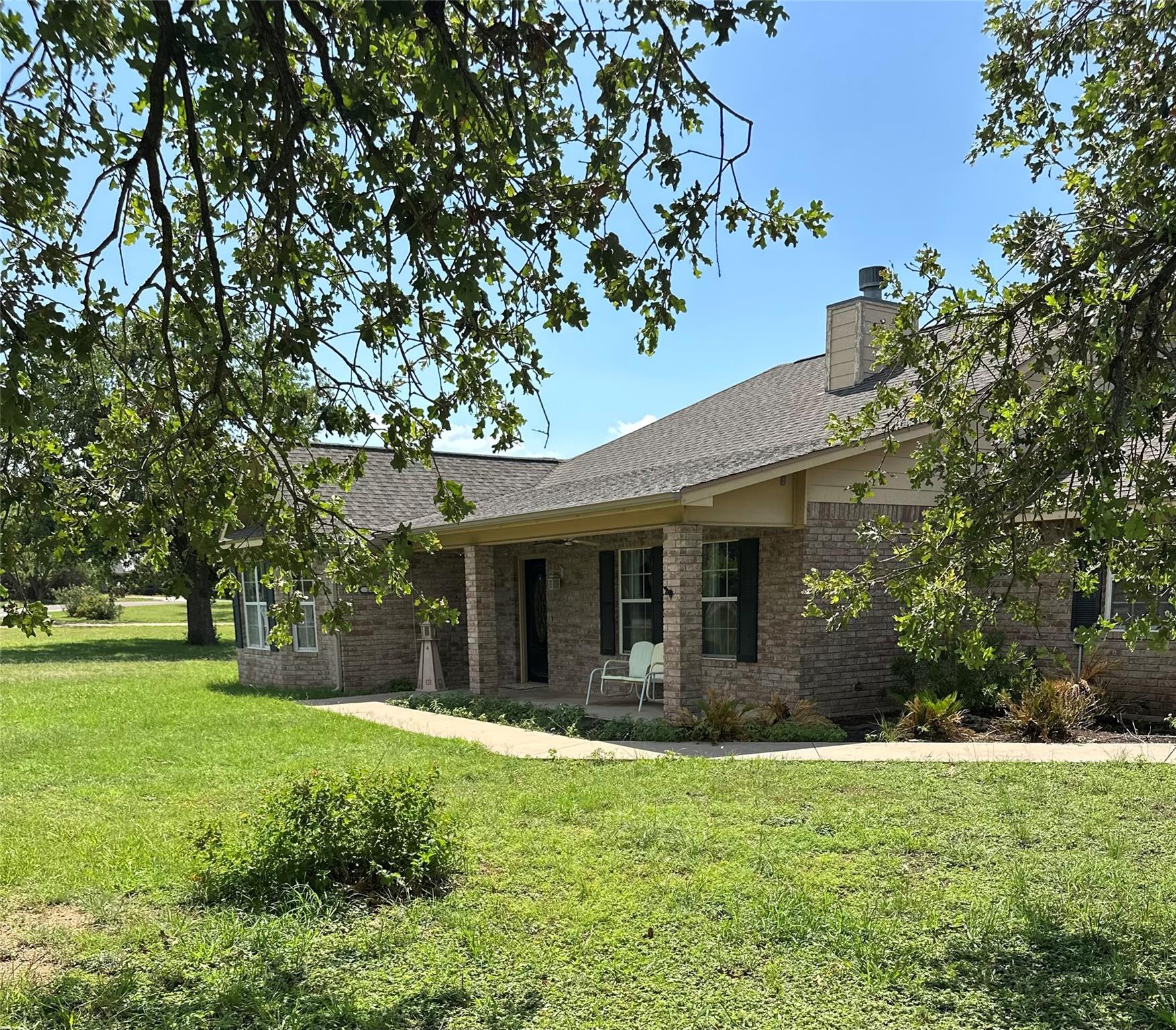 200 Apache Trail ST
