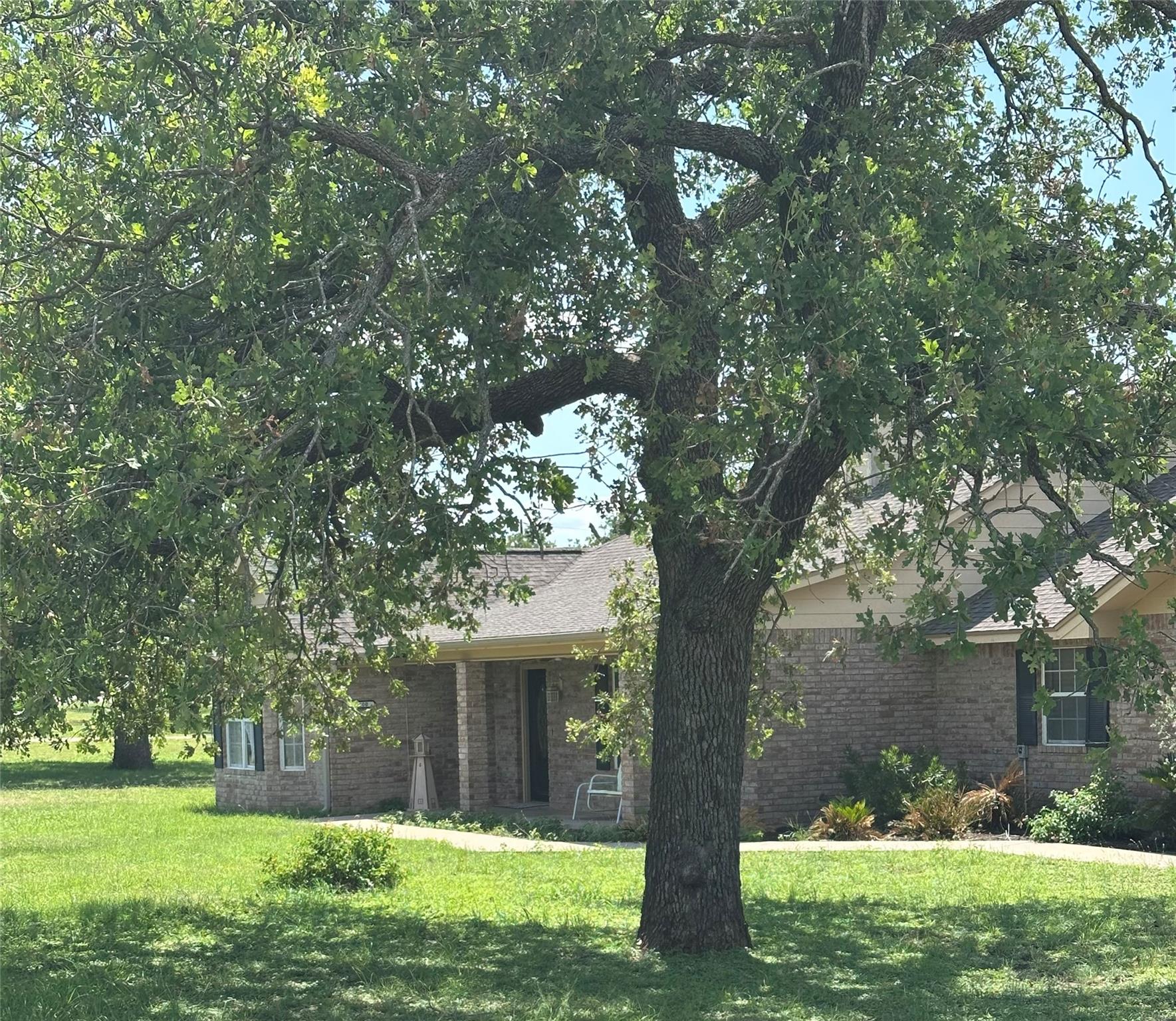 200 Apache Trail ST