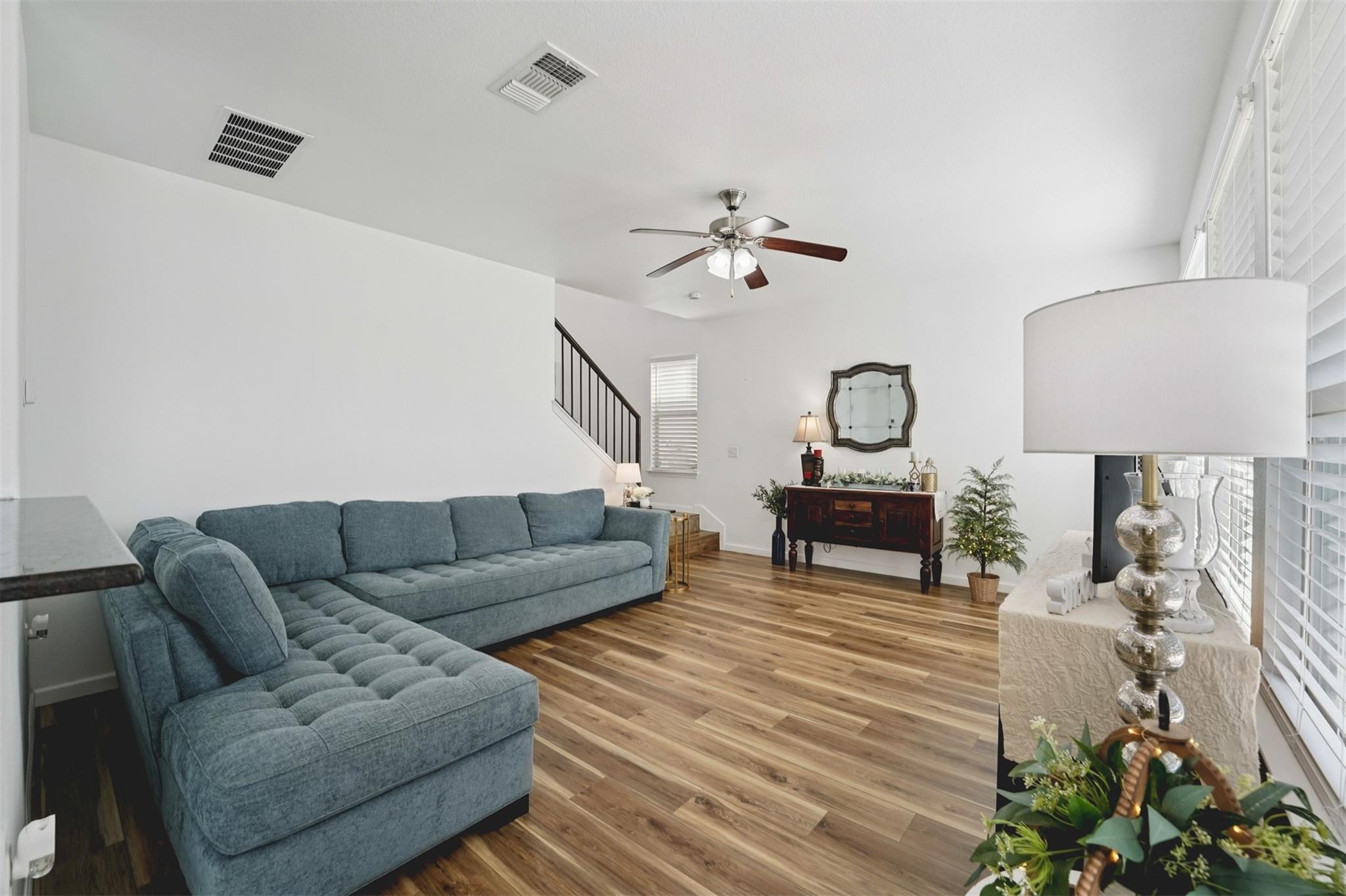 12211 Timber Arch LN