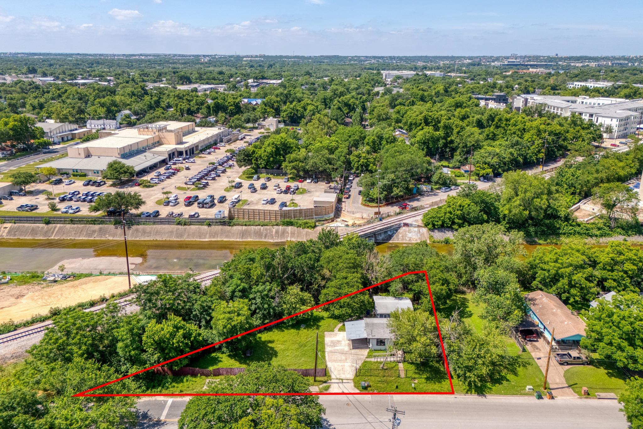 3509 Lyons RD