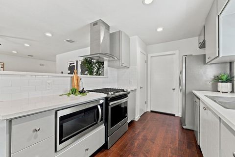 Tiny photo for 5611 Porsche LN, Austin, TX 78749 (MLS # 3488790)