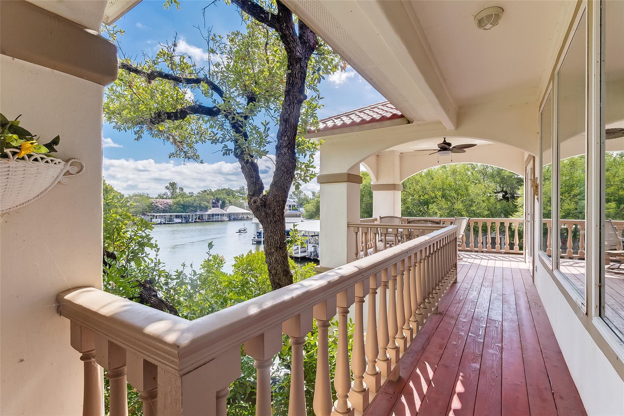 327 Elm Lodge DR