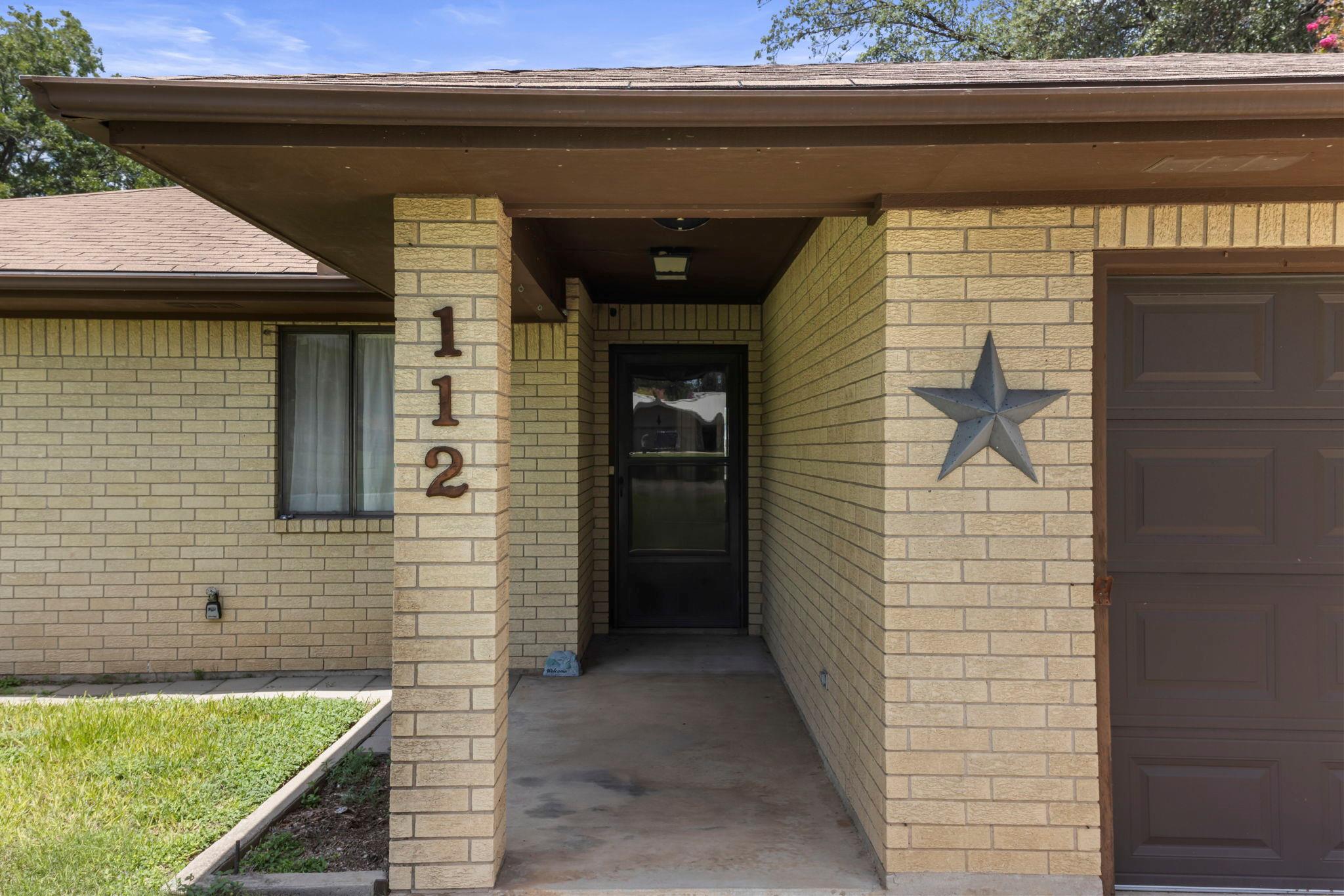 112 Mesquite DR