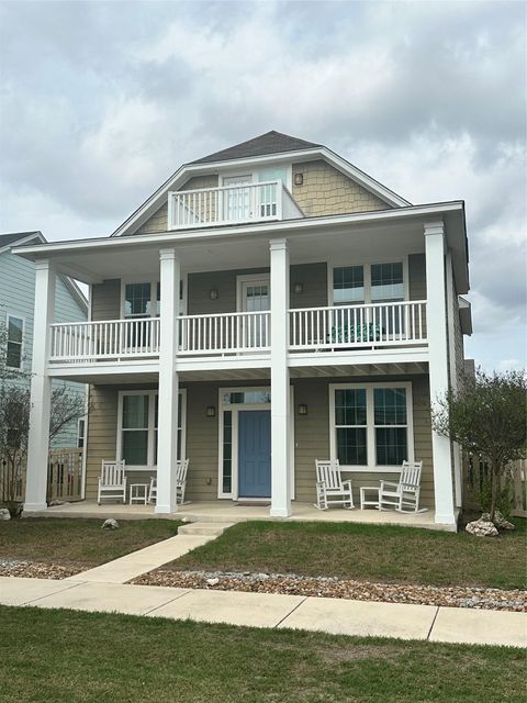 1269 Nevarez Kyle TX 78640