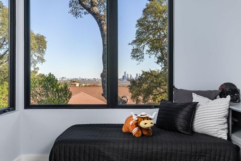 Tiny photo for 302 Buckeye TRL, West Lake Hills, TX 78746 (MLS # 4517633)