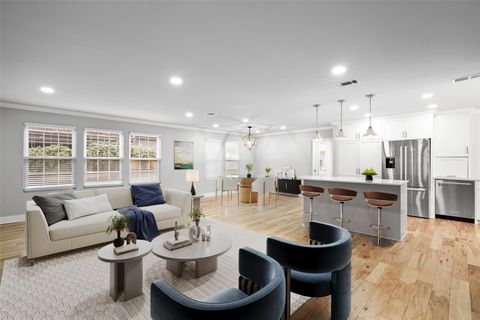 Photo of 3307 Garden Villa LN, Austin, TX 78704 (MLS # 5203839)